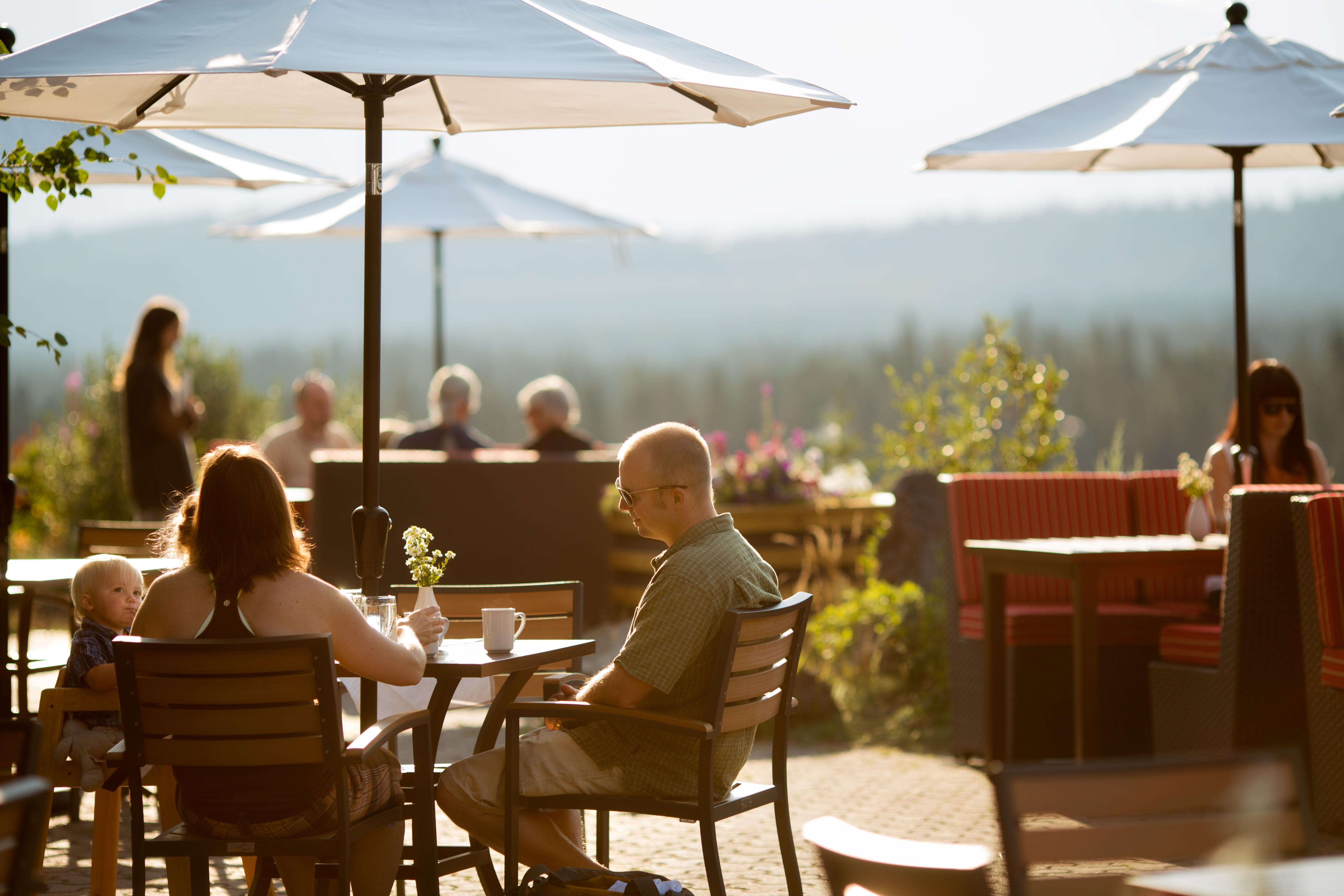 The Juniper Hotel & Bistro Banff Exterior photo